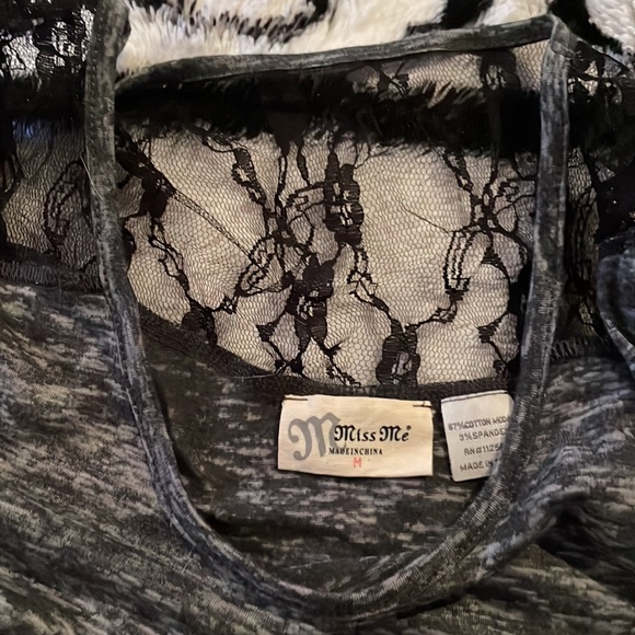 Size medium miss me, bling and white shirt Buckle - Picture 5 of 5